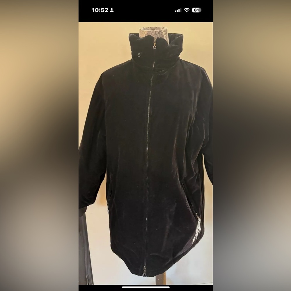 Giorgio Armani Neve velvet jacket size 44